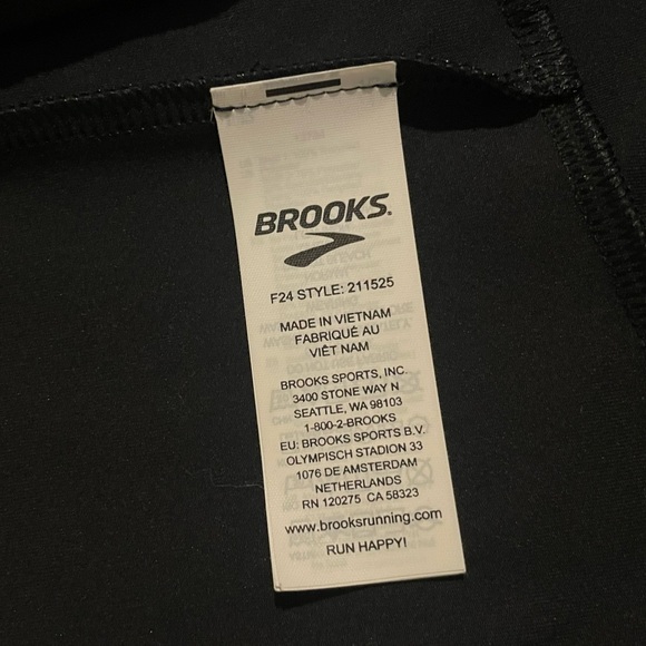Brooks Black Shield Hybrid Vest 3.0 - Picture 4 of 4